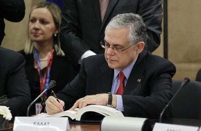 Δημοψήφισμα στην Ελλάδα για το Δημοσιονομικό Σύμφωνο ζητά ο Ν.Χουντής του ΣΥΡΙΖΑ